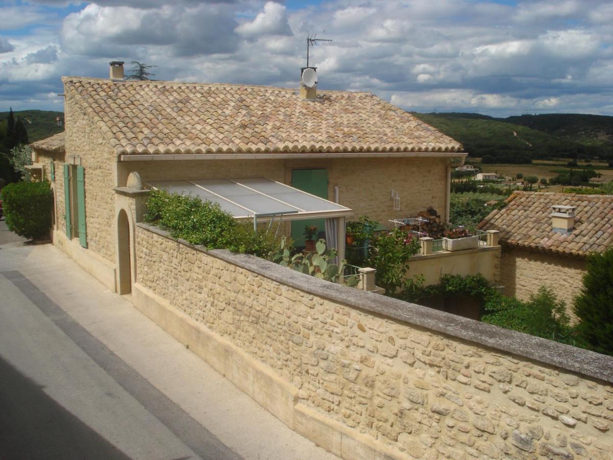 Locastillon Exterior photo